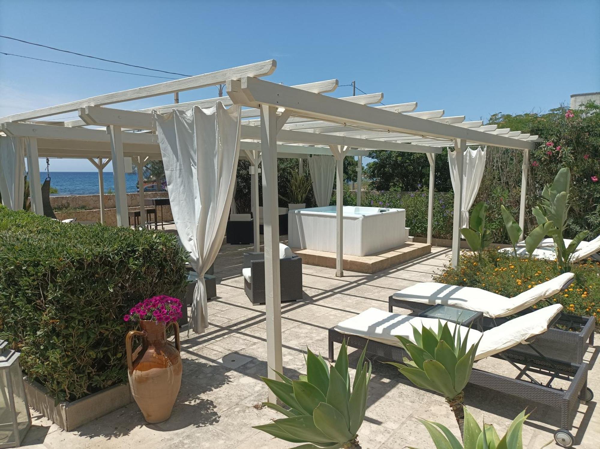 La Giara Resort Torre San Giovanni Buitenkant foto